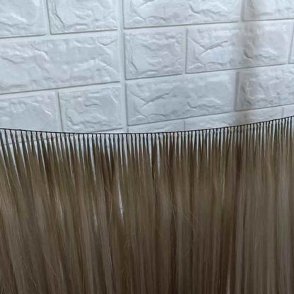Feather Weft – Light, Breathable Hair Extensions for Everyday Comfort