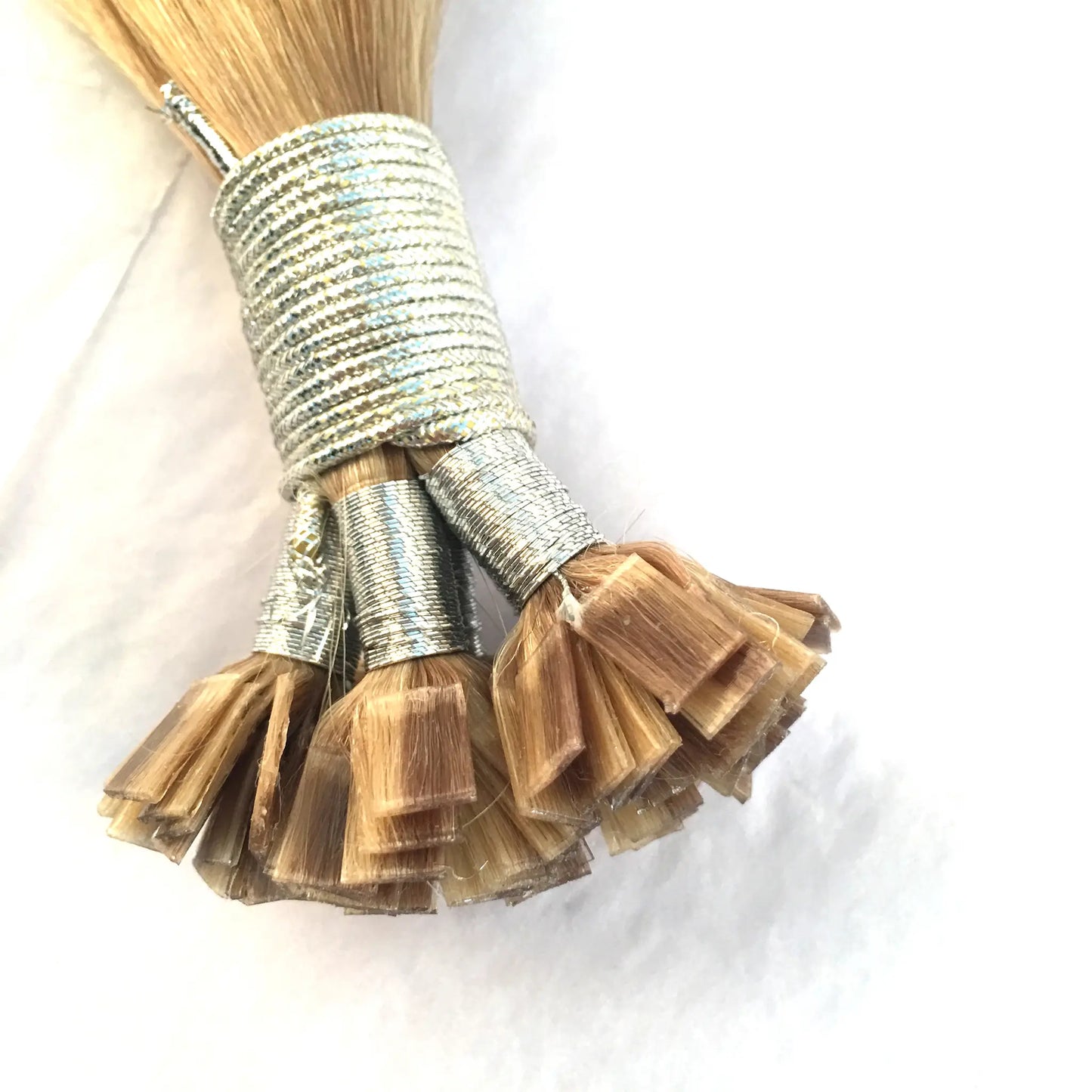 Keratin hair extensions flat tip detailed view